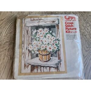 Vintage Columbia-Minerva Cross Stitch Picture Kit 12X16 Daisies Flowers 1977 New